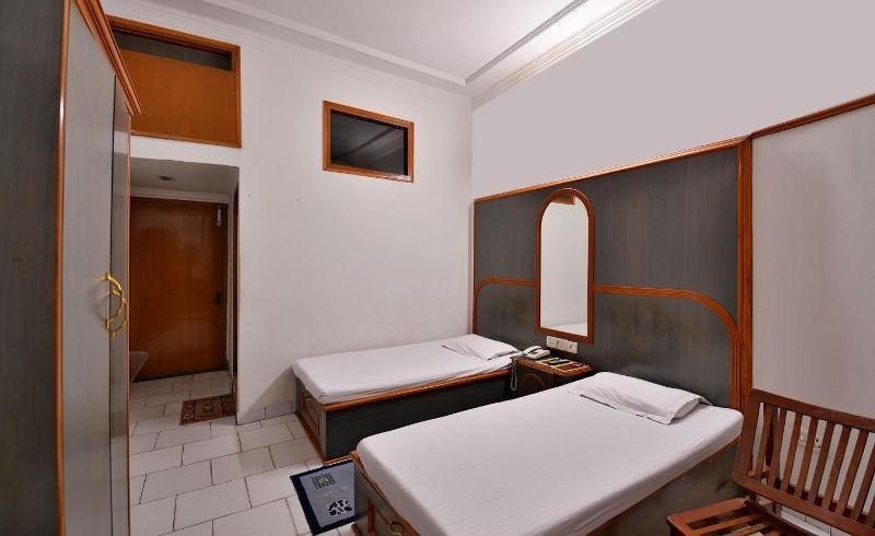 Hotel Sahil Palace Rupnagar  Exteriör bild